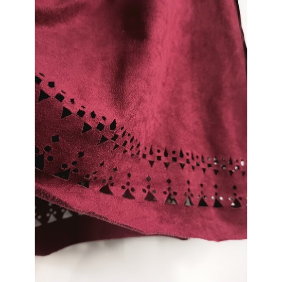 Westbound Women's Petite Sz PM Red Wine Faux Suede Long Sleeve Tasseled Top - Picture 9 of 16